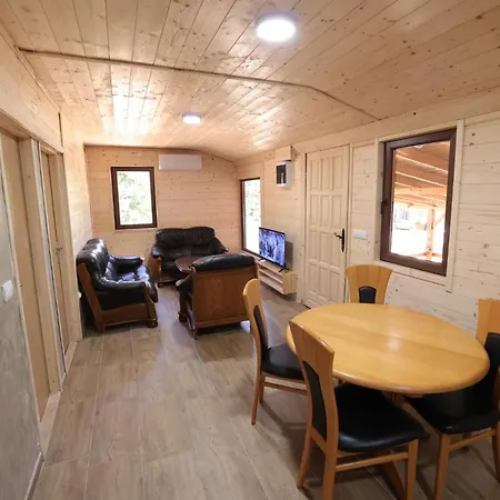 Sebov Uvac Zlatar Holiday home *